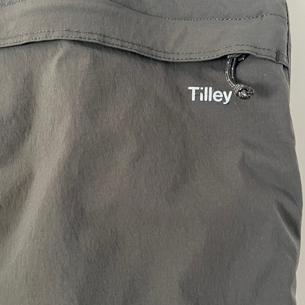 Tilley Men's Olive Cargo Pants - Picture 5 of 8